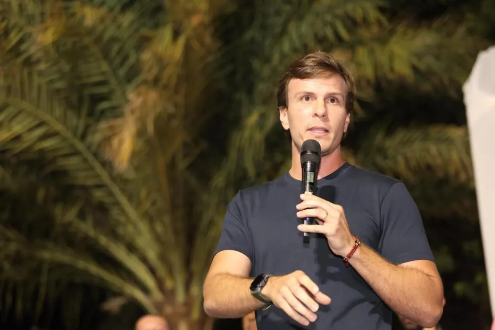 “Meus sonhos continuam vivos”, assegura Miguel ao se lançar como candidato a federal