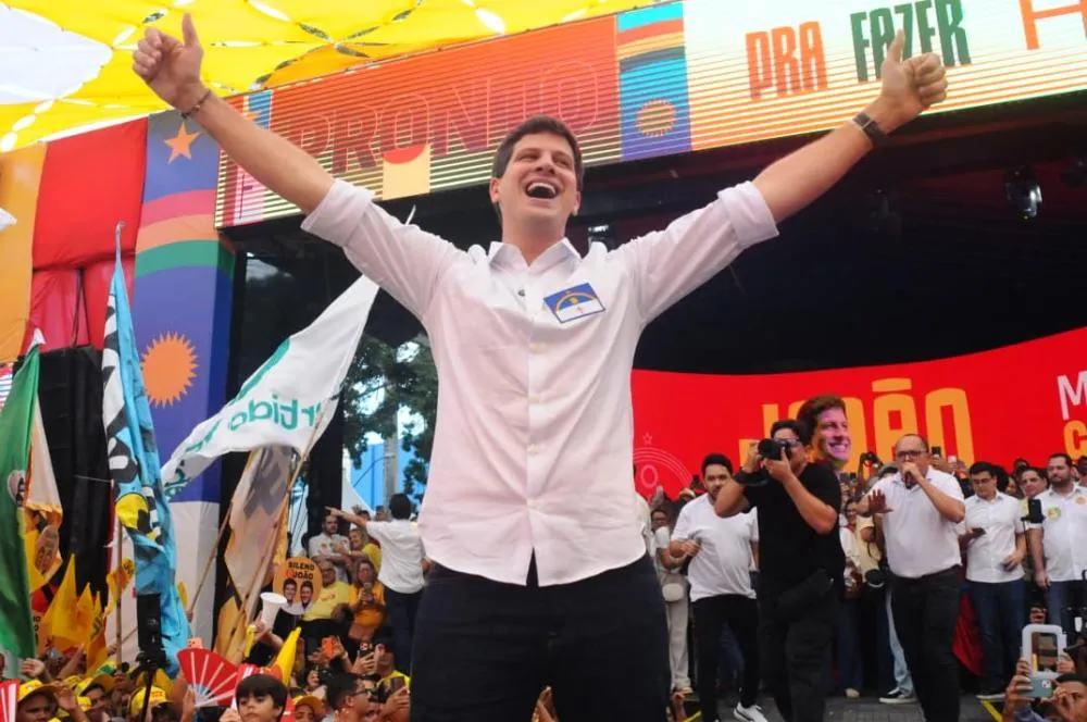 PSB lança candidatura de João Campos ao governo de Pernambuco